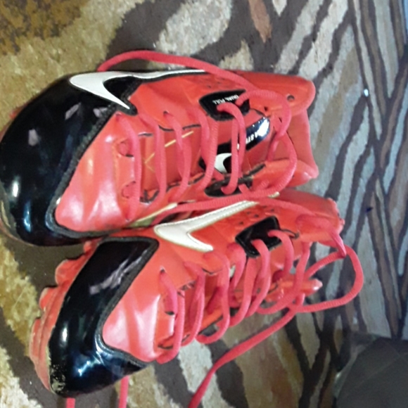 Nike cleats main image 5